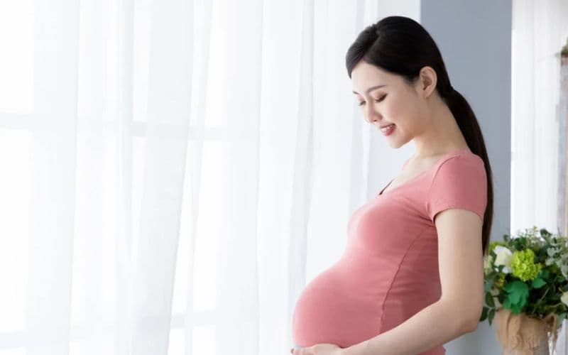 Bầu ăn sơ ri được không