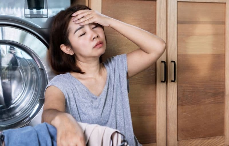 Trĩ hỗn hợp sa búi gây khó chịu, mệt mỏi cho người bệnh nên cần điều trị sớm