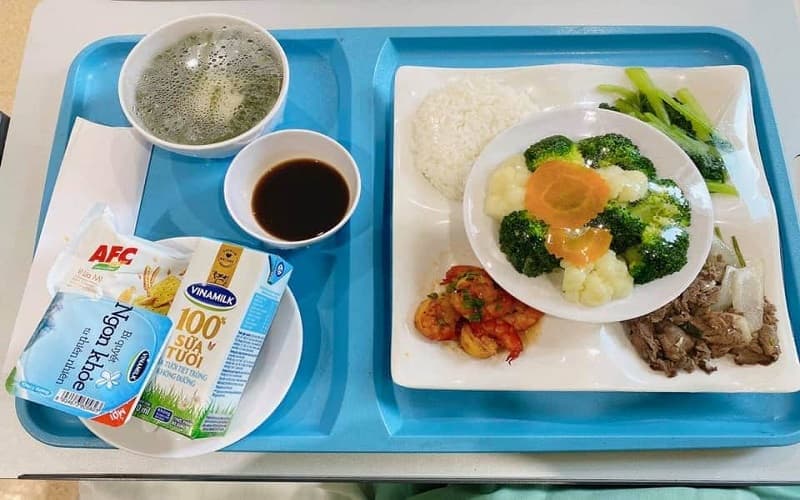 Dinh dưỡng đầy đủ hỗ trợ phục hồi mô và sức khỏe