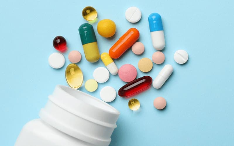 Điều trị bệnh Crohn quanh hậu môn bằng thuốc hoặc phẫu thuật