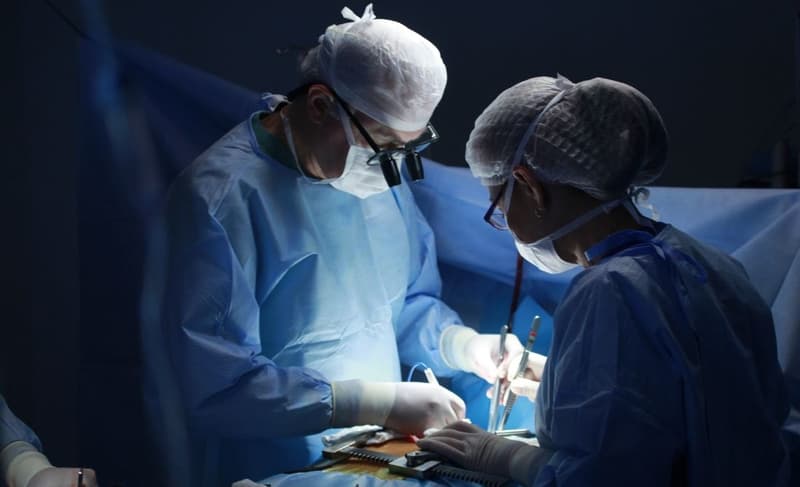 Phương pháp điều trị phụ thuộc vào tính chất, vị trí của sỏi