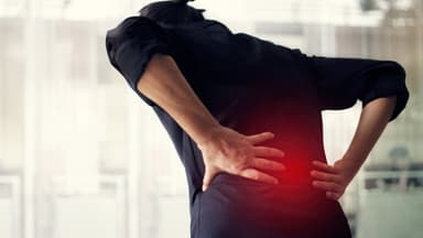 Thoái hóa cột sống thắt lưng: Nguyên nhân và giai đoạn