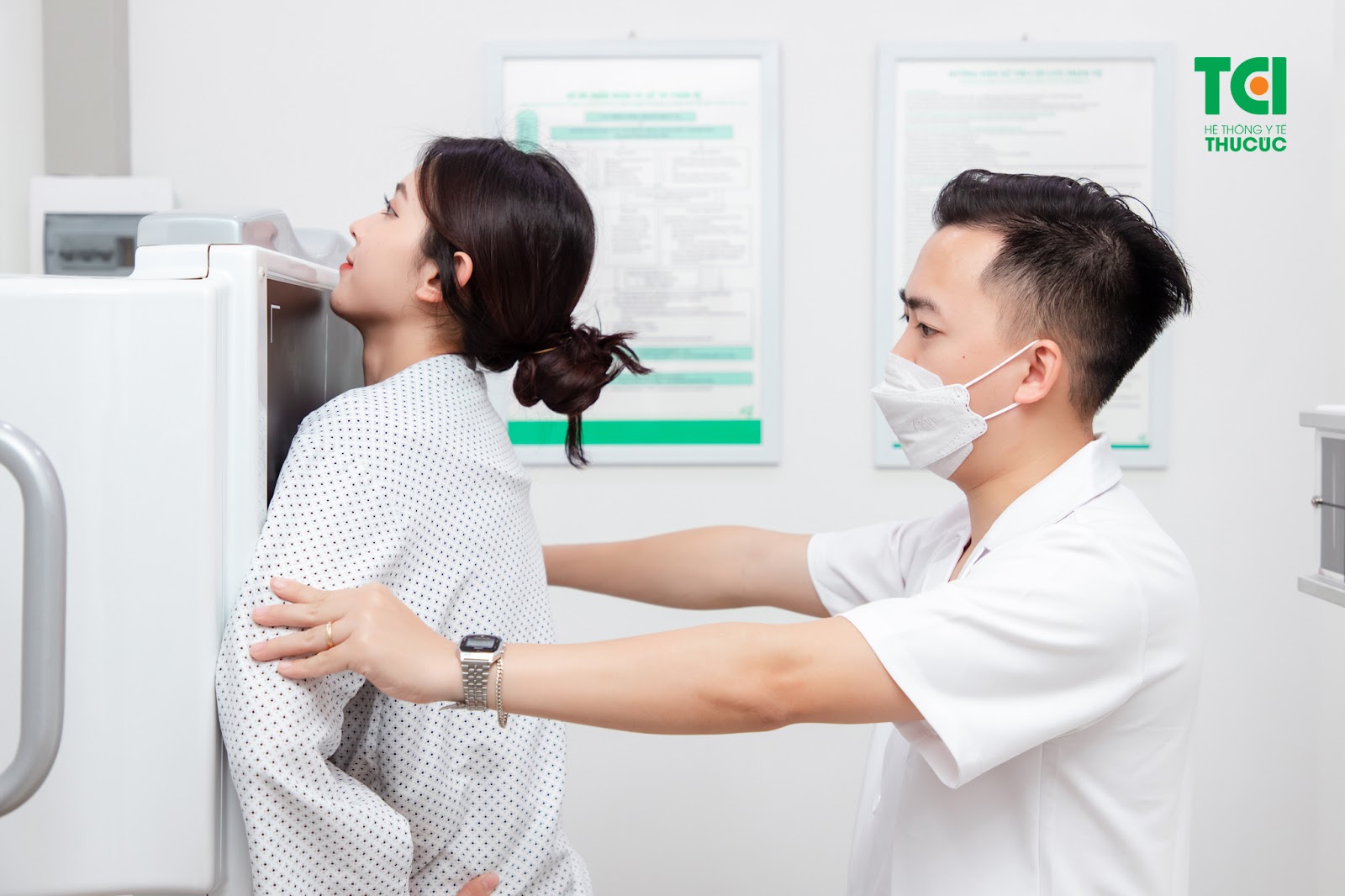 Cô Lê Thị Thu Thủy