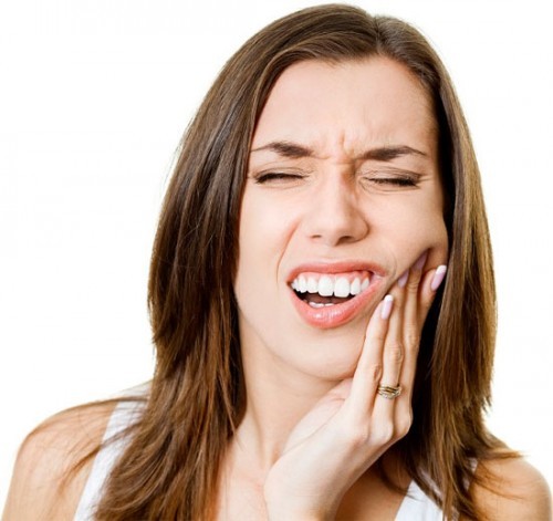 Đau răng dẫn đến nhức đầu