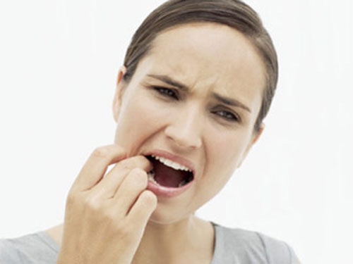 Đau răng hàm là hiện tượng thường gặp ở cả người lớn và trẻ em
