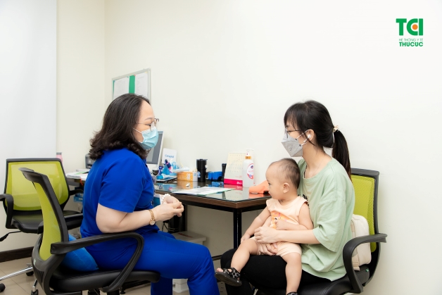 viêm đường tiết niệu trẻ sơ sinh