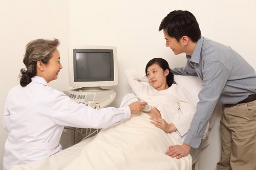 Đau dạ dày khi mang thai2