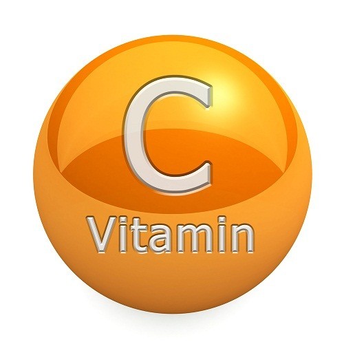 Vitamin C hay còn được gọi là axit ascorbic, là một vitamin tan trong nước có đặc tính chống oxy hóa mạnh. 