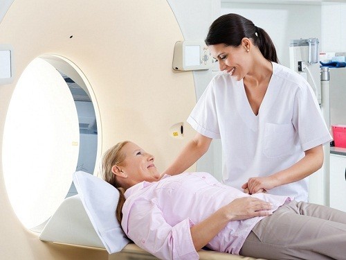 Lượng bức xạ tiếp xúc ở mỗi lần chụp CT có hại không là tối thiểu.