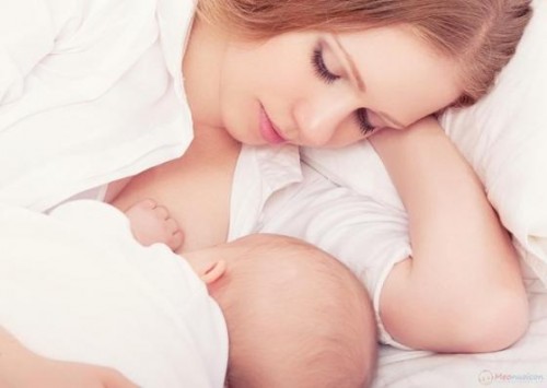 ngừa nứt đầu ti trước, sau khi cho con bú