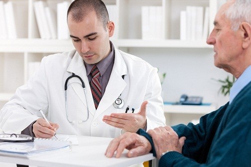 Nên đi khám nếu đã áp dụng nhiều biện pháp để kiểm soát tình trạng tiểu đêm nhưng không cải thiện.