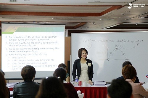 Founder Cuc Thu Nguyen at the training course for TCI employees