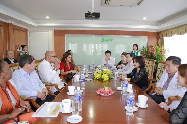 meeting between TCI Hospital and the Embassy of Cuba in Vietnam