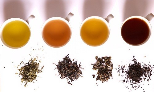 Trong các loại trà, trà đen giàu chất tannin - một chất gây ố răng.