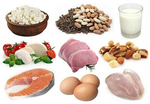 Người bệnh viêm đại tràng nên ăn đầy đủ các dưỡng chất cần thiết cho cơ thể, đầy đủ các thành phần dinh dưỡng