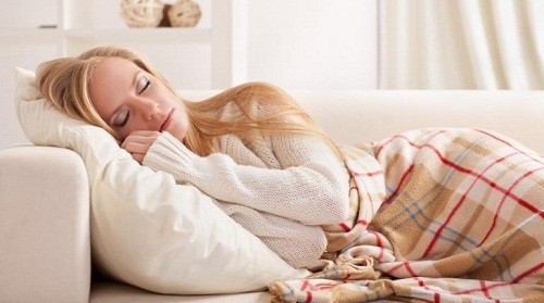Gối quá cao hay quá mềm cũng là nguyên nhân gây ảnh hưởng đến phần xương cột sống mà đôi khi bạn không để ý