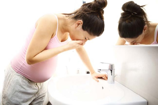 Ốm nghén nặng có ảnh hưởng đến thai nhi không là lo lắng của rất nhiều mẹ bầu