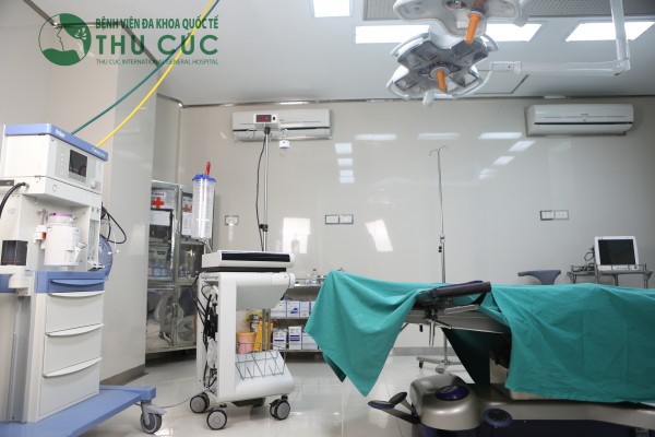 Bệnh viện Thu Cúc được trang bị hệ thống phòng mổ vô khuẩn một chiều tân tiến bậc nhất. 