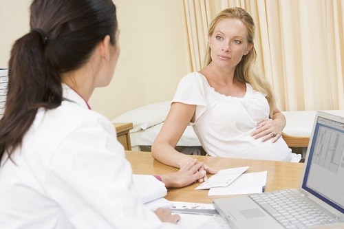 Siêu âm Doppler thường được sử dụng trong 3 tháng cuối của thai kỳ ở những phụ nữ mang thai có nguy cơ cao, ví dụ như người có mức nước ối thấp, Rh không tương thích...