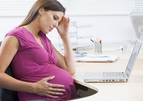 Vì sao chị em dễ bị nhiễm khuẩn tiết niệu khi mang thai?