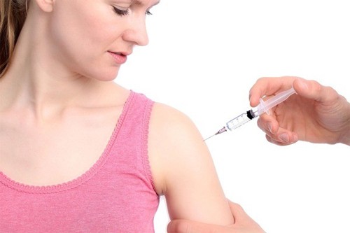 Vắc xin thủy đậu cần tiêm trước khi mang thai ít nhất 1 tháng.