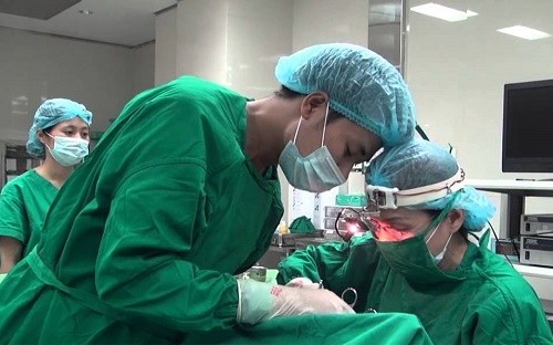 Chuyên khoa Tai mũi họng Bệnh viện Thu Cúc là địa chỉ tin cậy giúp phẫu thuật cắt amidan thành công