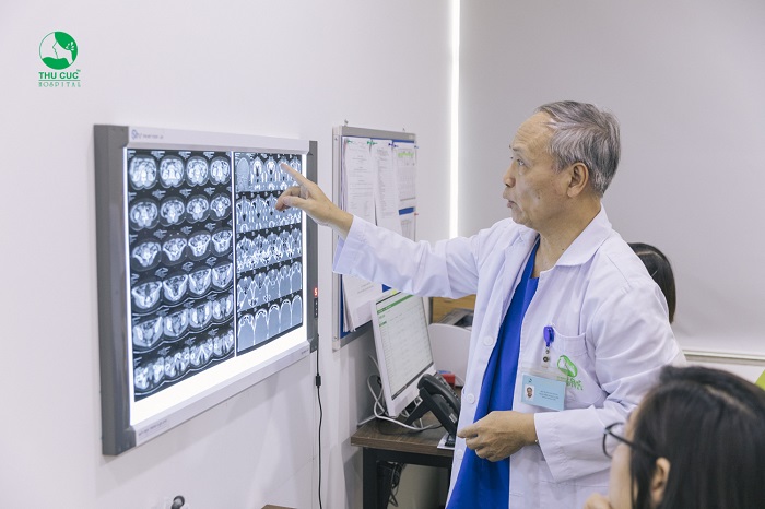 Biến chứng u xơ tử cung sẽ ảnh hưởng rất lớn đến chất lượng cuộc sống, do đó chị em cần phải đi khám định kỳ để theo dõi sát sao khối u của mình