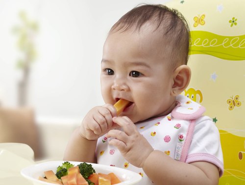 Chế độ dinh dưỡng cho trẻ 10 tháng tuổi