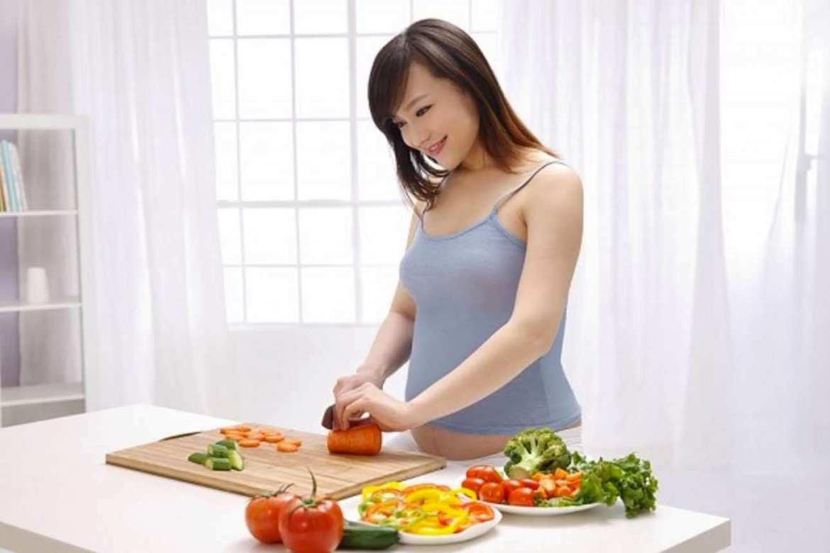 Bước sang tháng thứ 4, thai phụ cần có chế độ dinh dưỡng đa dạng, khoa học để đảm bảo cho sự phát triển của thai nhi