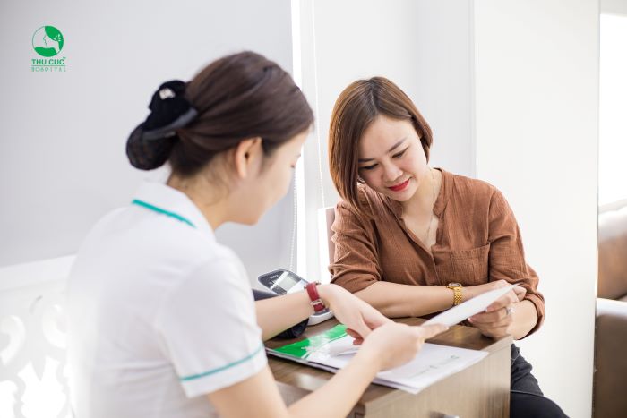Thai tuần thứ 6 chưa có nõn hoàng được xem là bất thường