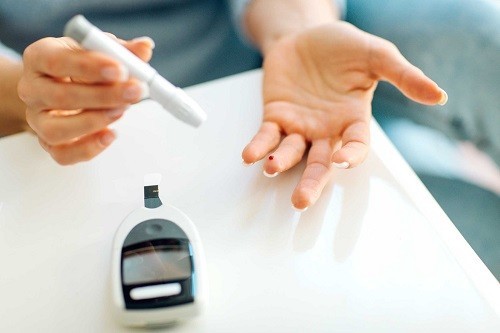 Đường huyết tăng hay là hiện tượng có quá nhiều đường (glucose) trong máu.
