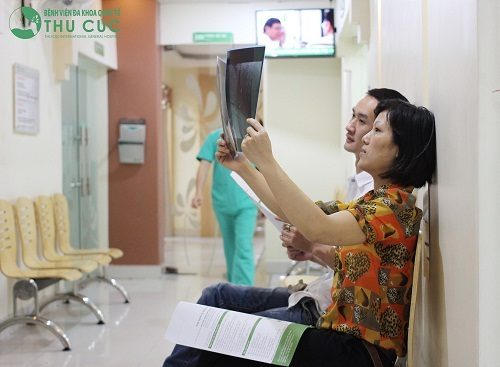 Viêm Cơ Vai Gáy là gì? Nguyên nhân, cách phòng ngừa và điều trị bệnh 4 Đi khám để tránh viêm cơ vai gáy kéo dài và trầm trọng