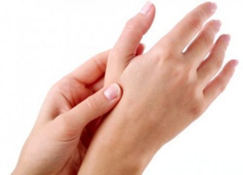 Viêm Cơ Ngón Tay: Nguyên nhân, triệu chứng và cách điều trị hiệu quả 1 Viêm cơ ngón tay cái gây đau nhức mỏi nhiều khi vận động