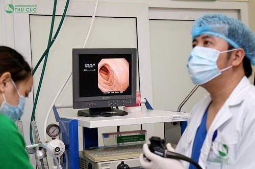 Sau khi cắt polyp đại tràng người bệnh cần thăm khám theo dõi định kỳ thường xuyên