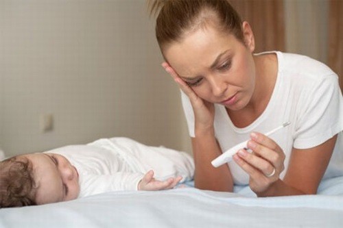 Trẻ thường bất ngờ xuất hiện những dấu hiệu bất thường về sức khỏe