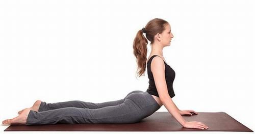 Yoga là bộ môn tập luyện tốt cho sức khỏe rất được khuyến khích