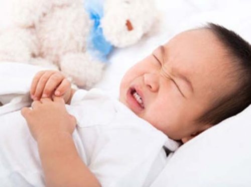 Điều trị trào ngược dạ dày thực quản trẻ em là vấn đề quan trọng mà bậc cha mẹ nào cũng quan tâm.