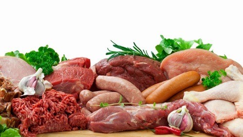 Thực phẩm bệnh nhân sỏi thận nên tránh là hạn chế các loại thịt