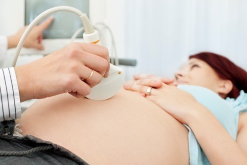 Thực hiện sàng lọc trước sinh sẽ giúp cho trẻ sinh ra phát triển bình thường, khỏe mạnh