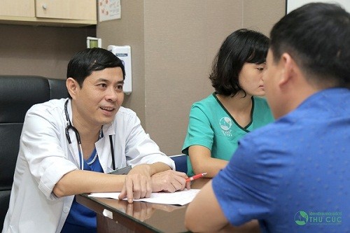 bạn cần đi khám bác sĩ khoa Ung bướu để làm các xét nghiệm, kiểm tra cần thiết