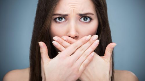 Để biết thêm thông tin chi tiết hoặc cần giải đáp thêm về trào ngược dạ dày gây hôi miệng và cách khắc phục, bạn đọc vui lòng liên hệ với Bệnh viện Đa khoa Quốc tế Thu Cúc theo số điện thoại 1900 558892 hoặc số hotline: 0936 388 288 để được tư vấn giải đáp chi tiết.