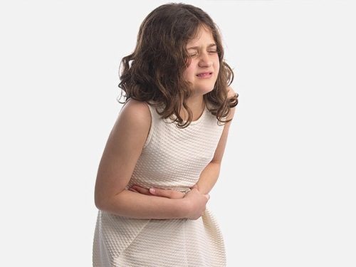 Trẻ bị đau bụng dưới rốn cảnh báo bệnh gì là thắc mắc chung được nhiều cha mẹ đặt ra