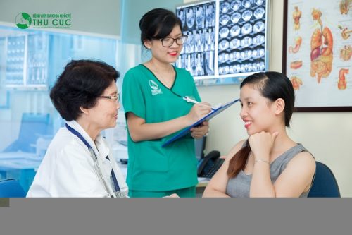 Người bệnh cần tái khám định kỳ theo đúng lịch hẹn của bác sĩ nhằm điều chỉnh đơn thuốc chữa bệnh phù hợp