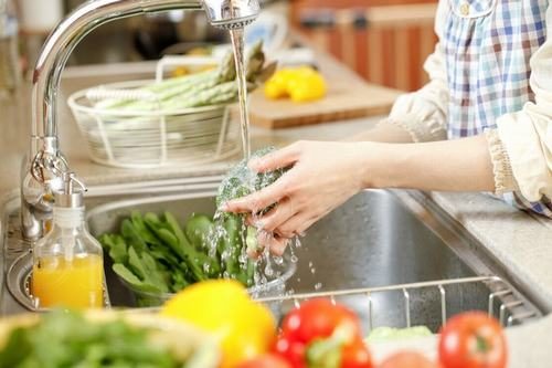 Chú ý vệ sinh thực phẩm sạch sẽ, chế biến chín kỹ
