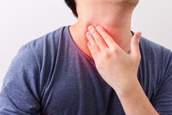 Bệnh tuyến giáp ảnh hưởng đến khả năng sinh sản thế nào?