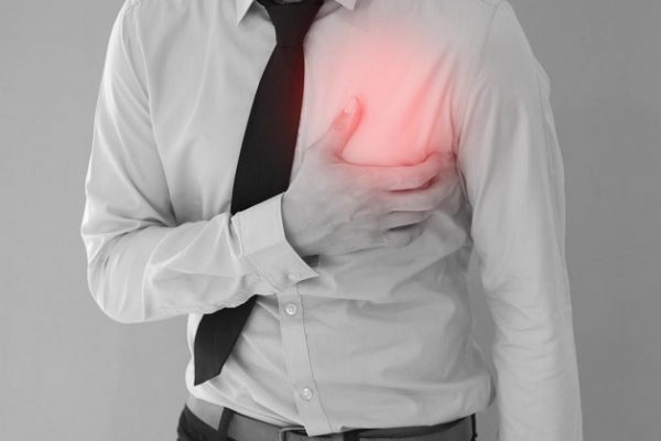 Tim đập nhanh có thể là dấu hiệu của nhiều bệnh nguy hiểm