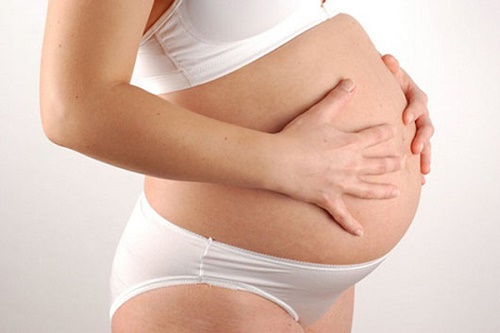 Buồn nôn, mệt mỏi, đầy hơi, chướng bụng... là triệu chứng thường gặp của các bà bầu