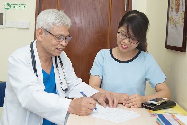 Người bệnh cần tới bệnh viện để bác sĩ thăm khám và tư vấn phương pháp nội soi không đau, an toàn