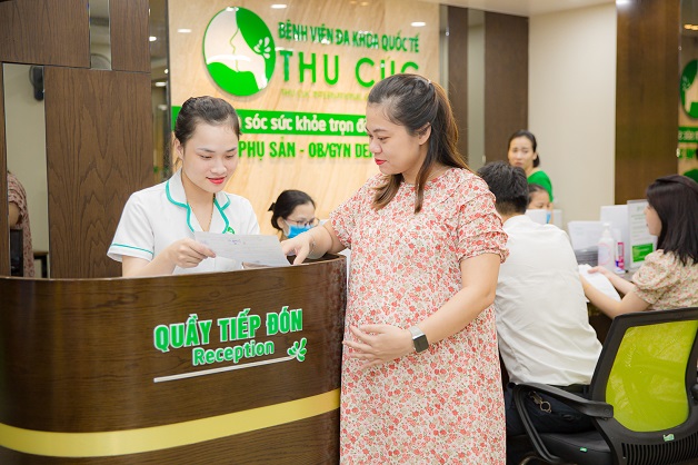 Để biết mình có bị thiếu máu khi mang thai không, các mẹ bầu nên đi khám thai và thực hiện xét nghiệm máu