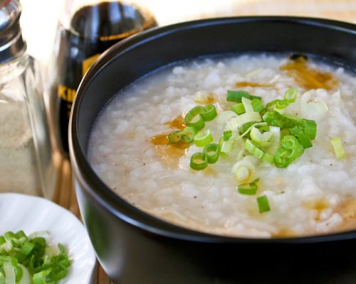 Sau khi cắt polyp đại tràng bạn chỉ nên ăn những thức ăn mềm, lỏng, dễ tiêu hóa như: Cháo, soup, mì, phở, bún, miến, canh hầm nhừ...